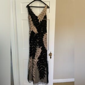 JS Collections Gown. Size 4